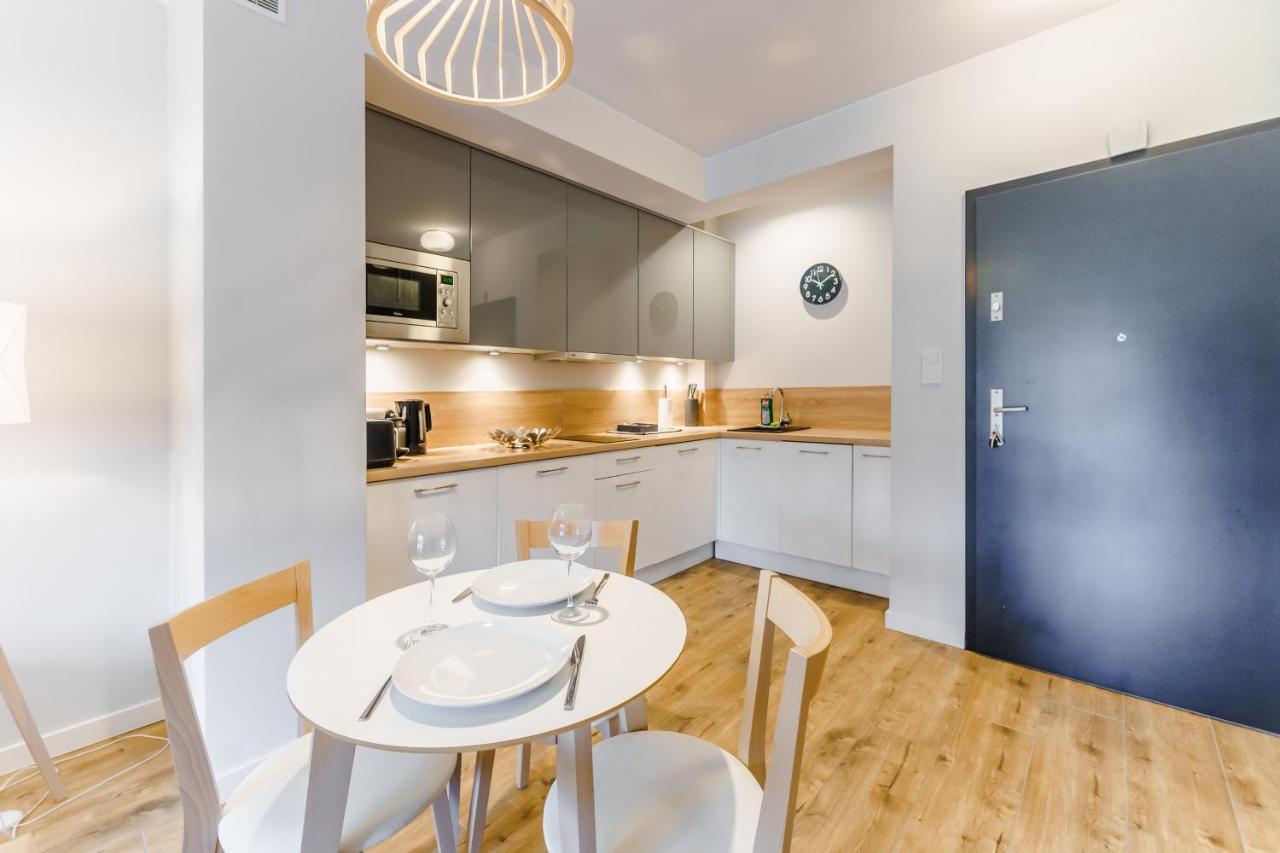 Komfortowe Apartamenty Kolobrzegu Екстер'єр фото