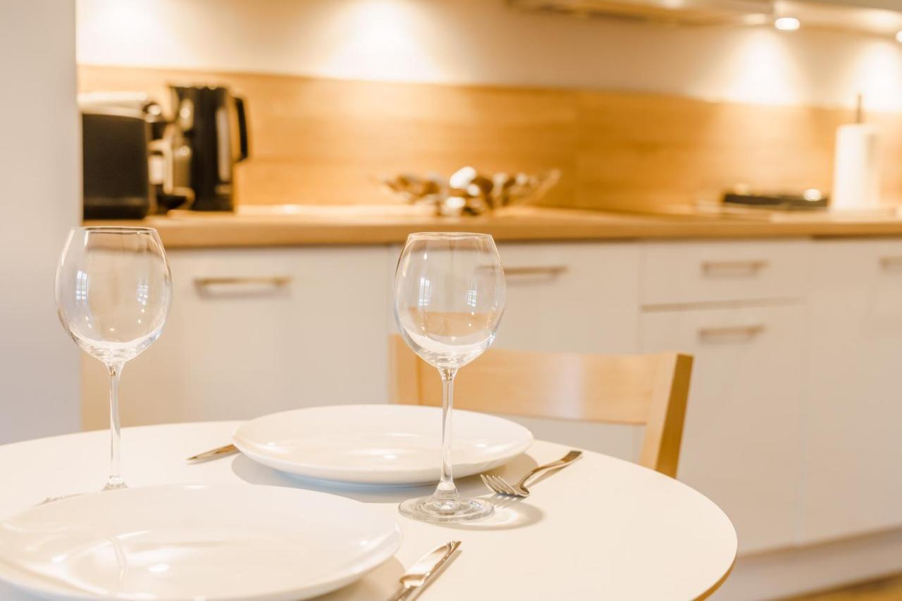 Komfortowe Apartamenty Kolobrzegu Екстер'єр фото